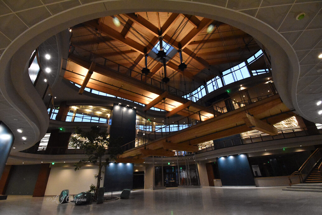 Science building by commercial real estate photographer LJ Creapeau